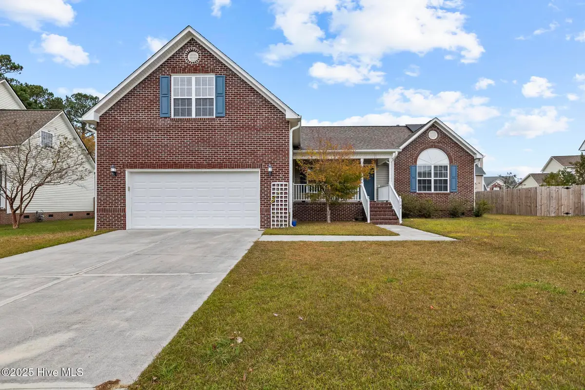 104 Londonberry Lane, Jacksonville, NC 28540 - Image #1
