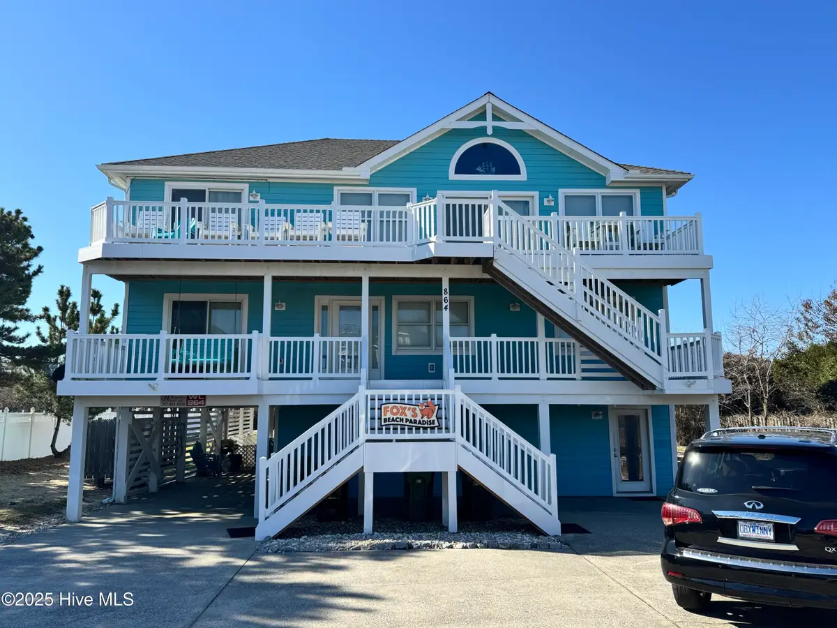 864 Lighthouse Drive, Corolla, NC 27927 - Image #1