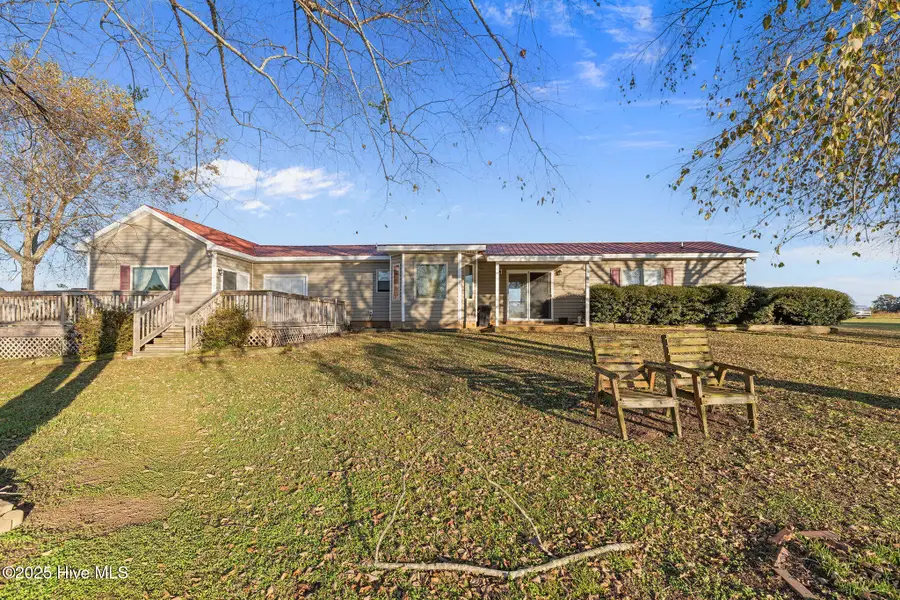 625 Garner Chapel Road, Mount Olive, NC 28365 - Image #3