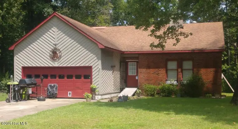 113 Ridgewood Trail, New Bern, NC 28560 - Image #1