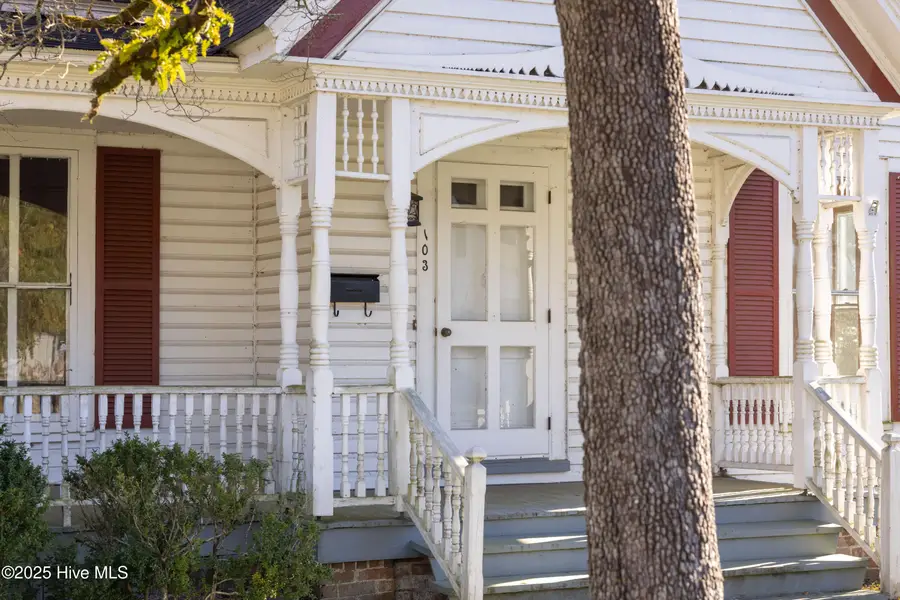 103 E Pitt Street, Windsor, NC 27983 - Image #2