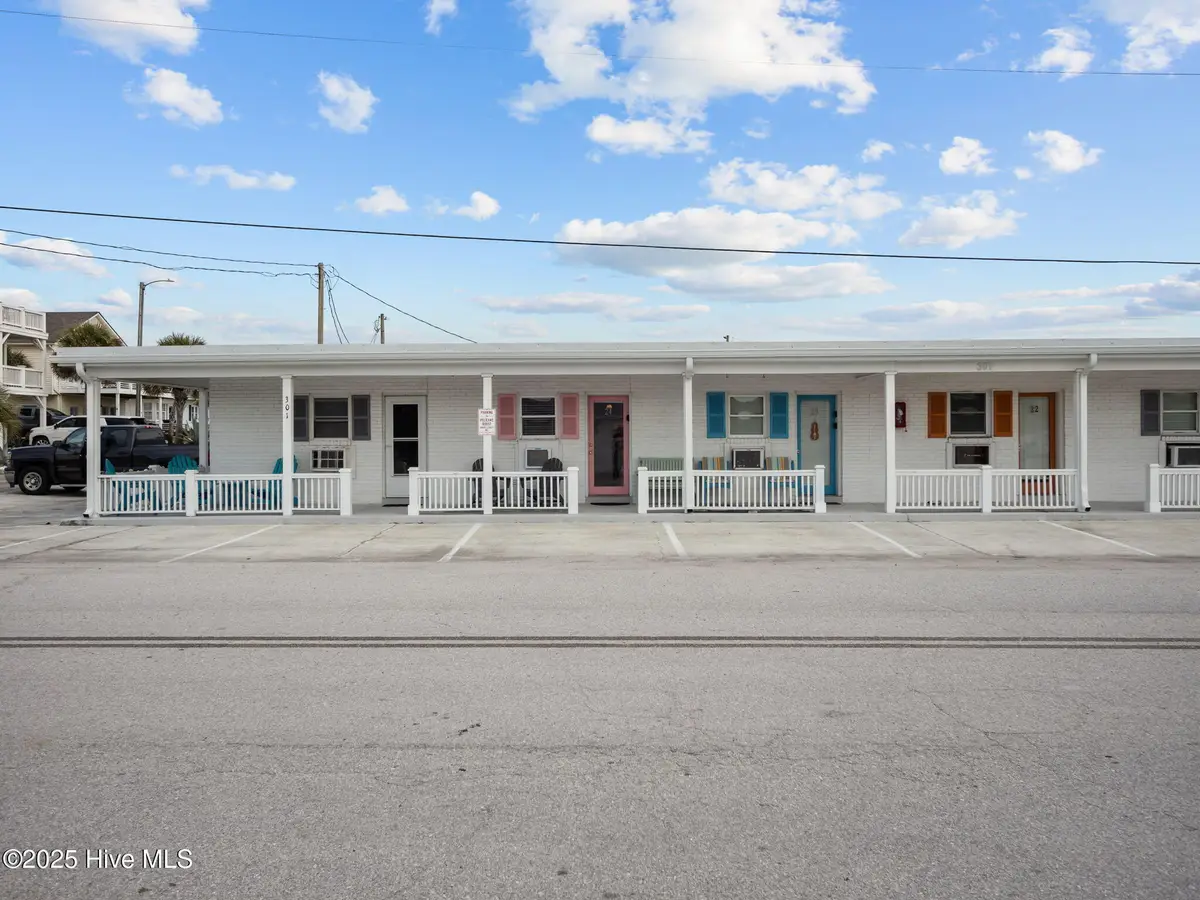 301 Henderson Boulevard #24, Atlantic Beach, NC 28512 - Image #1
