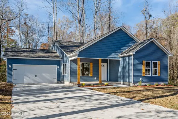 802 Little Cardinal Court, Jacksonville, NC 28540