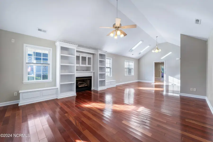 223 Riverbend Road, Jacksonville, NC 28540 - Image #3