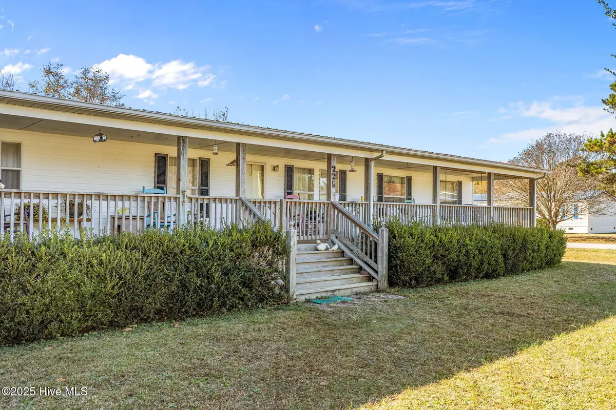 225 Mckae Drive, Gloucester, NC 28528 - Image #1