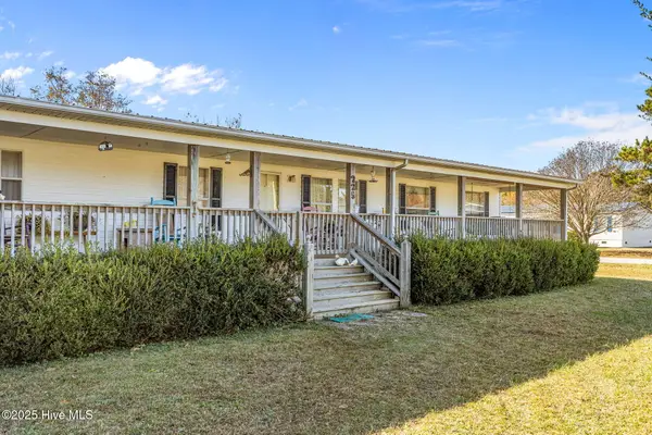 225 Mckae Drive, Gloucester, NC 28528