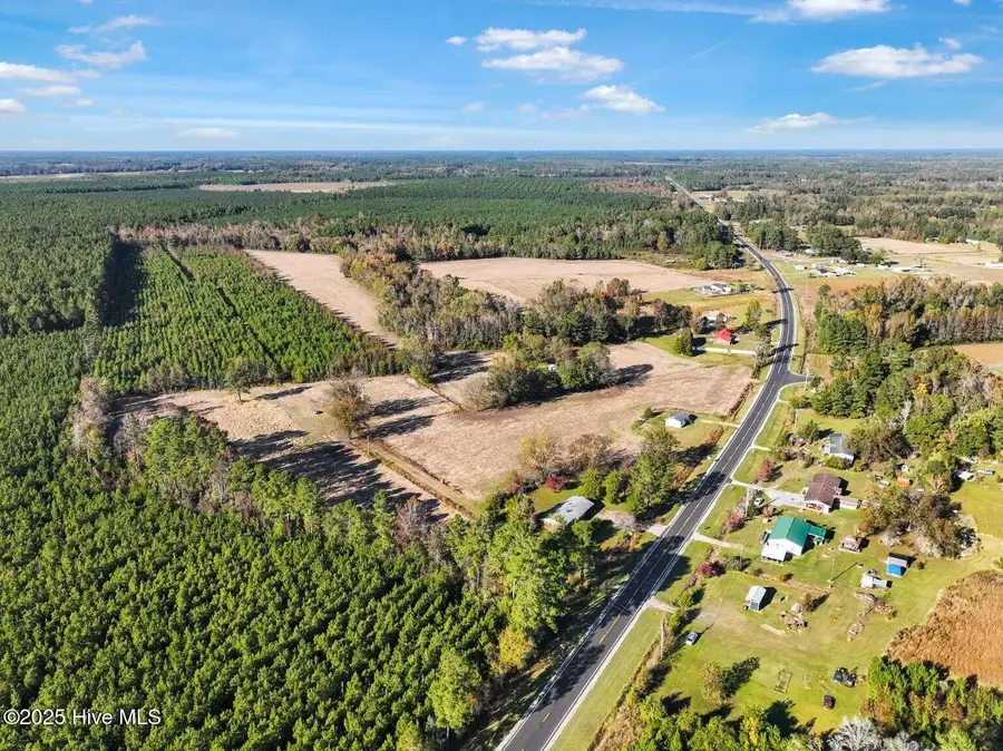 4253 Joe Brown Highway N, Whiteville, NC 28472 - Image #3