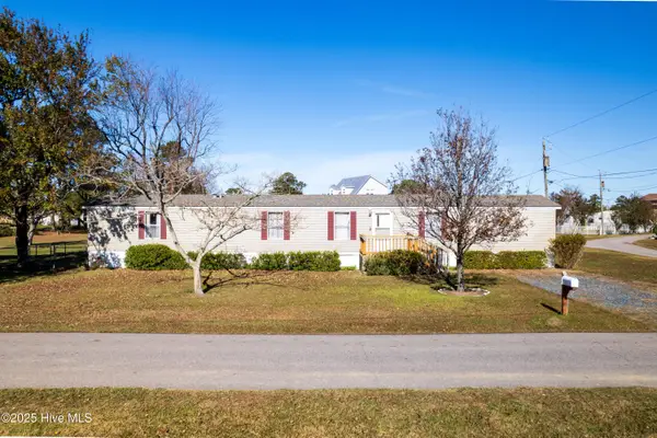 100 Reef Lane, Grandy, NC 27939