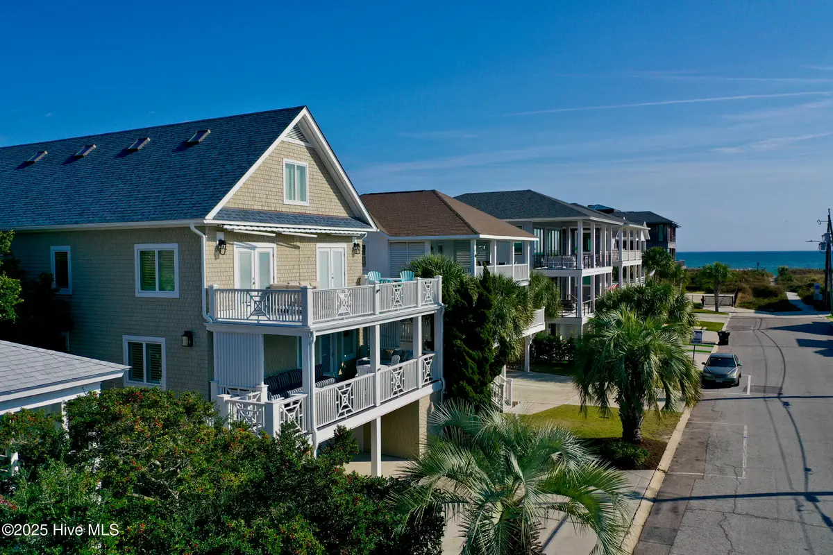7 E Asheville Street, Wrightsville Beach, NC 28480 - Image #1