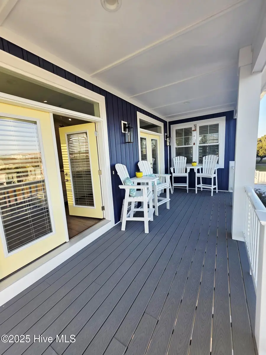 207 Fairview Street, Atlantic Beach, NC 28512 - Image #2