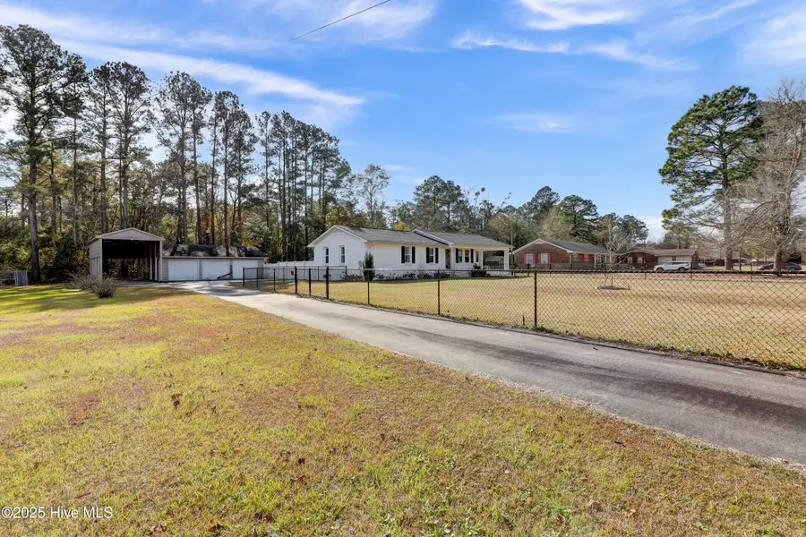 233 Halls Creek Road, New Bern, NC 28560 - Image #2