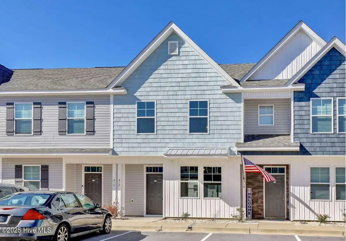 317 Starfish Lane, Sneads Ferry, NC 28460 - Image #1