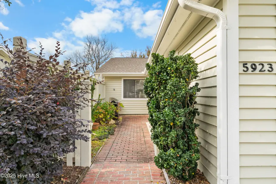 5923 Inland Greens Drive, Wilmington, NC 28405 - Image #3