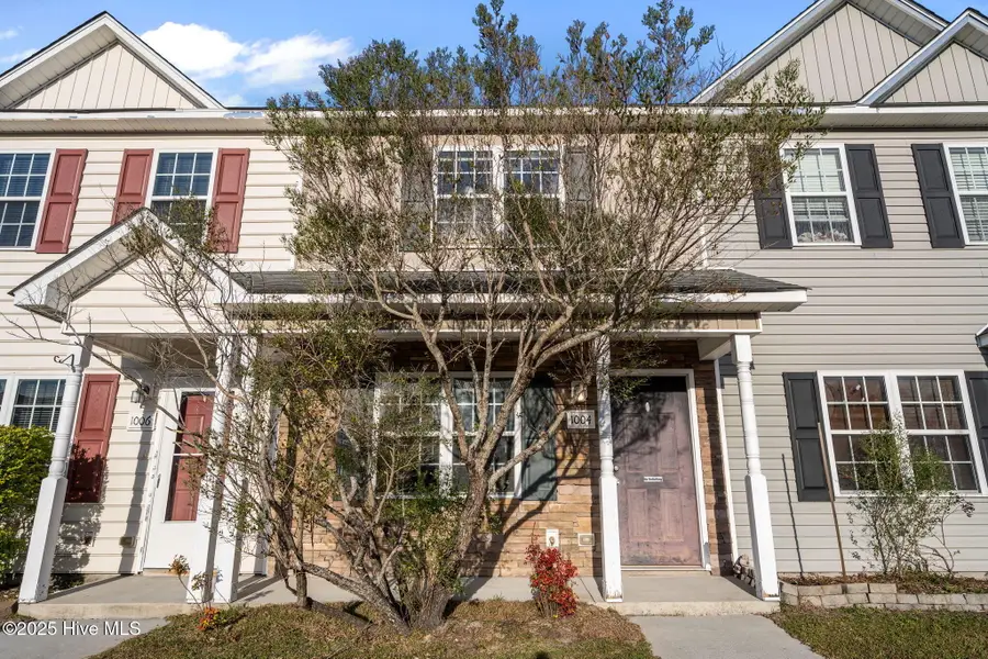 1004 Grandeur Avenue, Jacksonville, NC 28546 - Image #2
