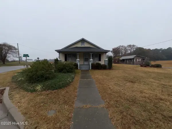 402 S Main Street, Salemburg, NC 28385