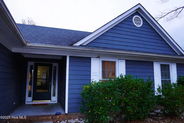 315 Peppertree Court, Jacksonville, NC 28540