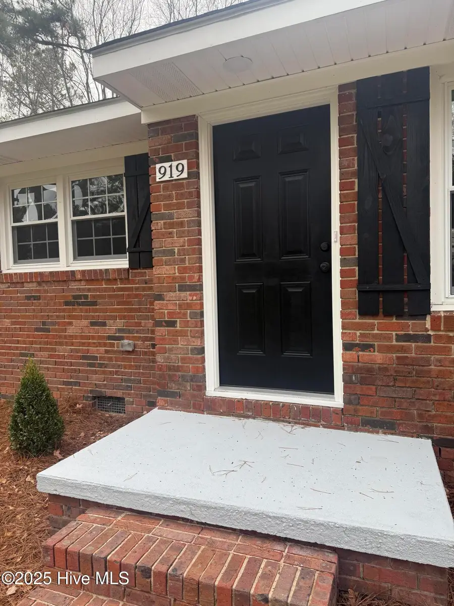 919 Richmond Road, Rockingham, NC 28379 - Image #3