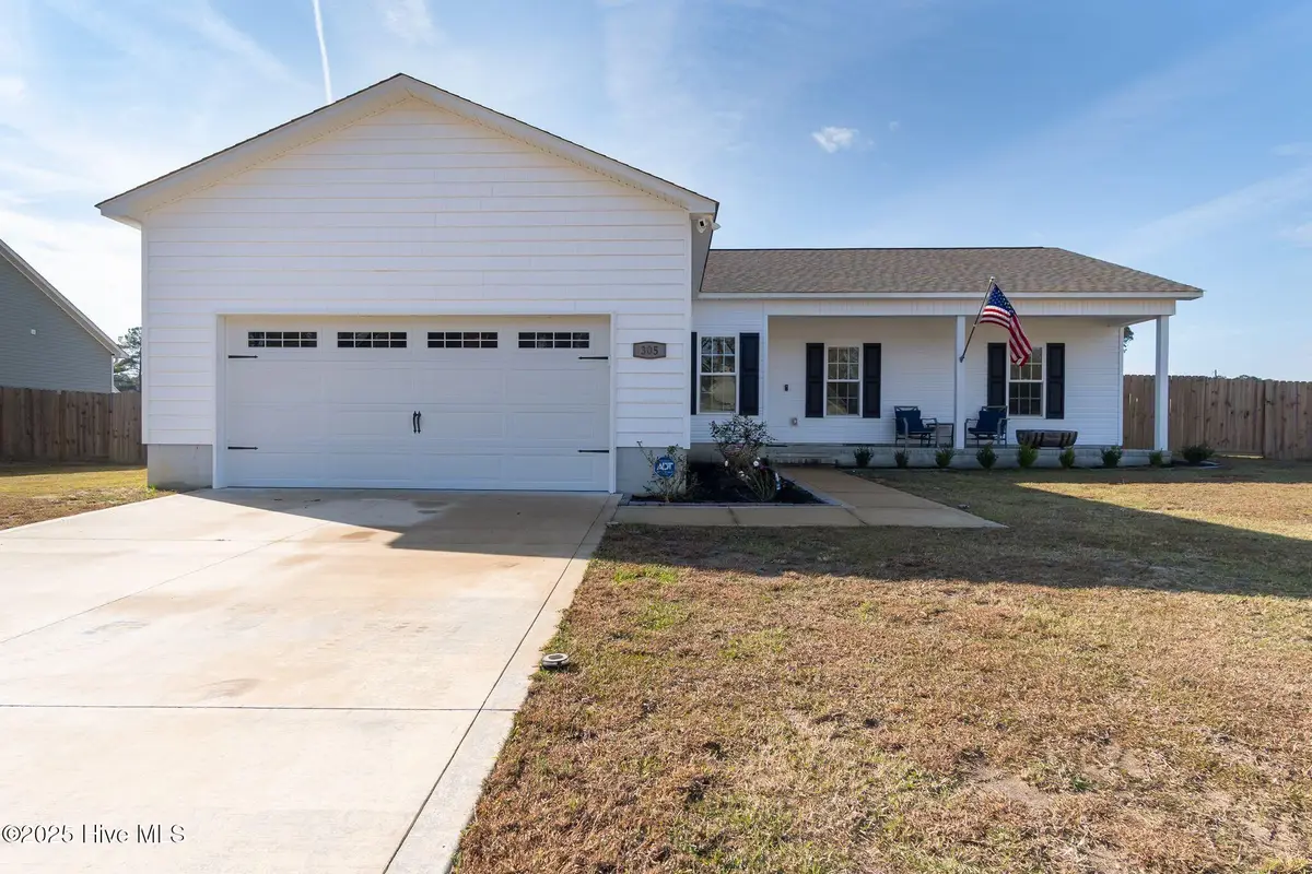 305 Gate Stone Lane, Jacksonville, NC 28540 - Image #1