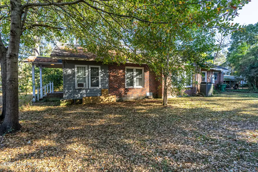 402 E 2nd Avenue, Chadbourn, NC 28431 - Image #2