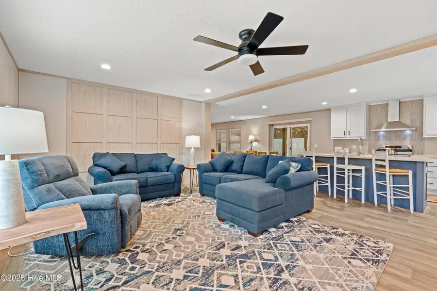 1883 Rolling Green Drive Sw, Supply, NC 28462 - Image #3