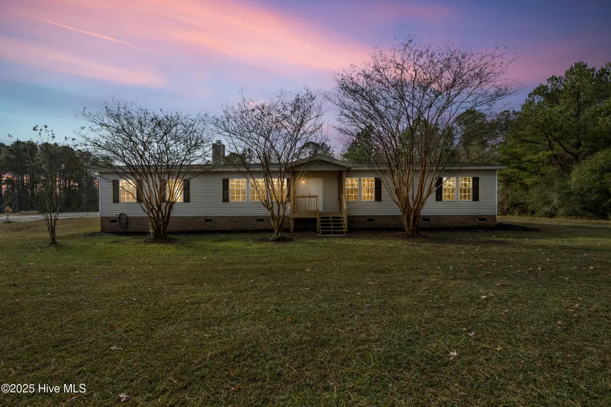 119 Buckeye Lane, Burgaw, NC 28425 - Image #1