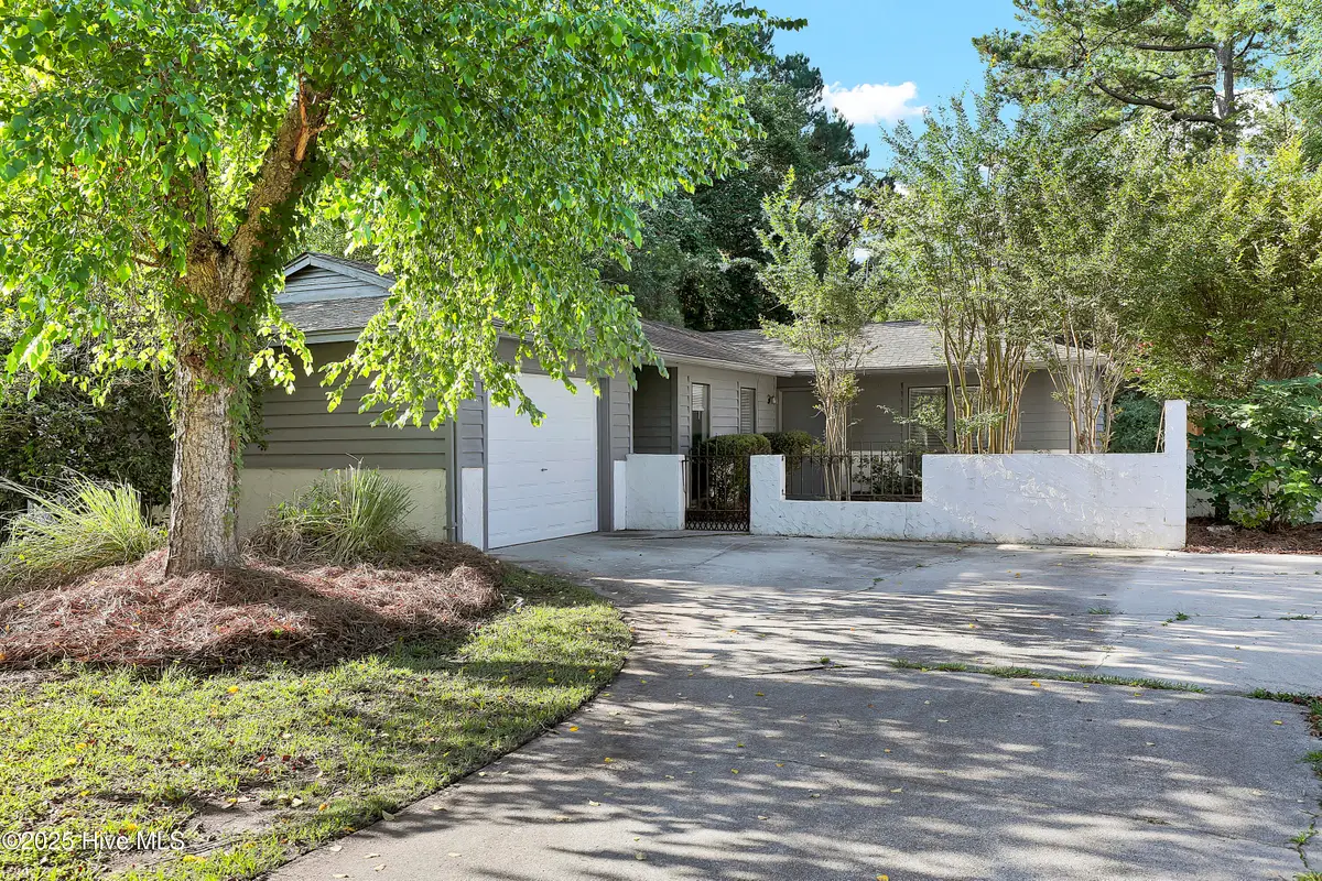 104 Holly Tree Lane, Hampstead, NC 28443 - Image #1