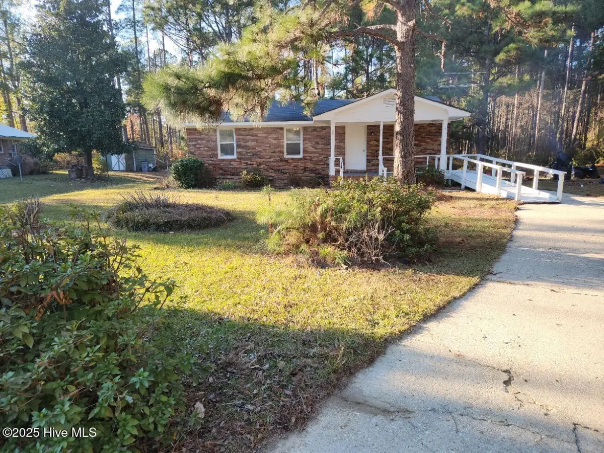 616 N Pine Street, Roseboro, NC 28382 - Image #1