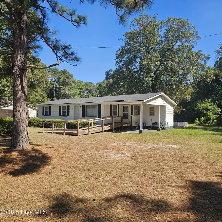 770 Simmons Road, Clinton, NC 28328 - Image #2