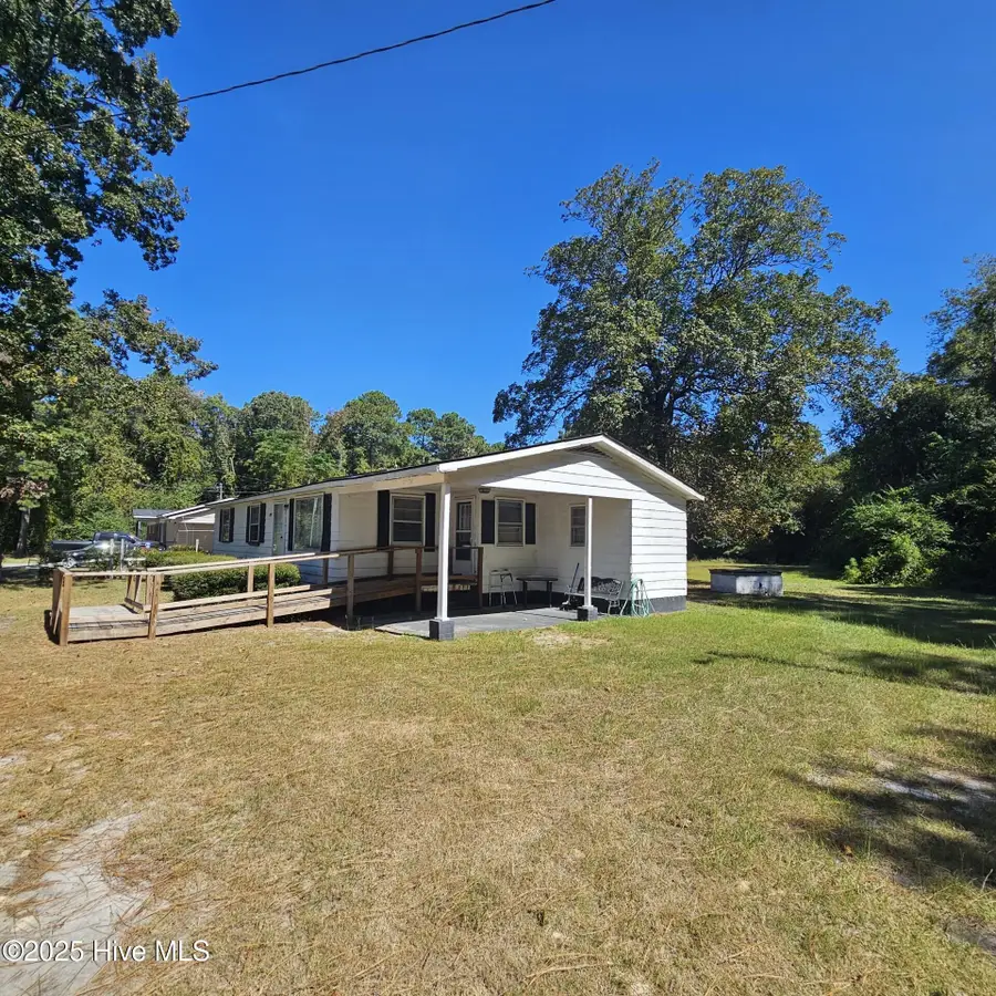 770 Simmons Road, Clinton, NC 28328 - Image #3