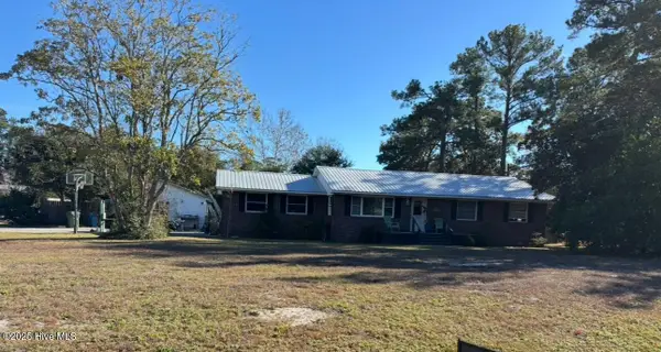 210 Oakhurst Road, Wilmington, NC 28409