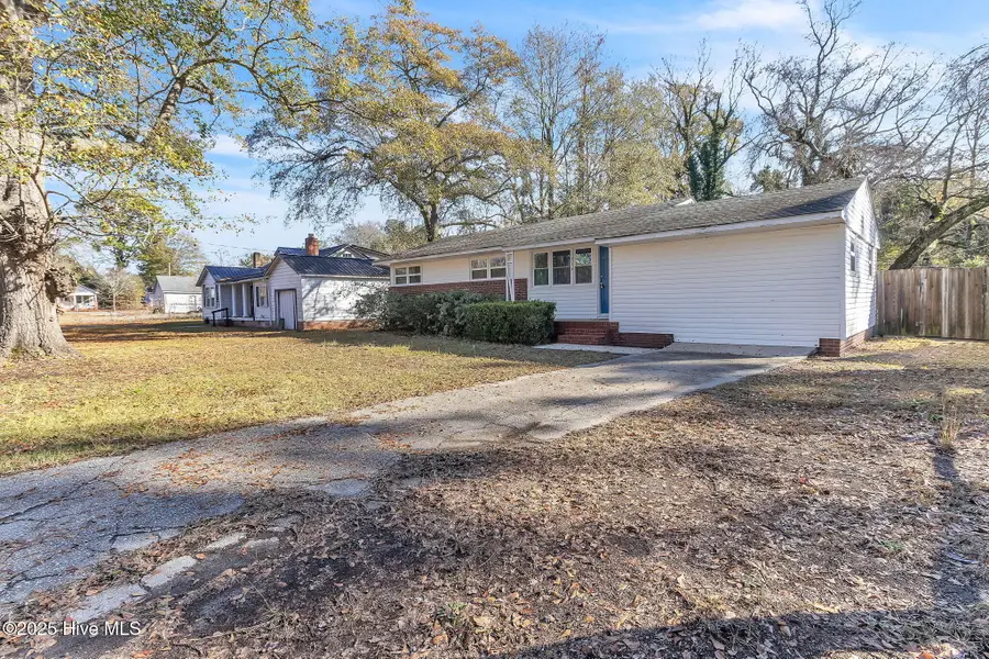 714 S Pine Street, Laurinburg, NC 28352 - Image #3