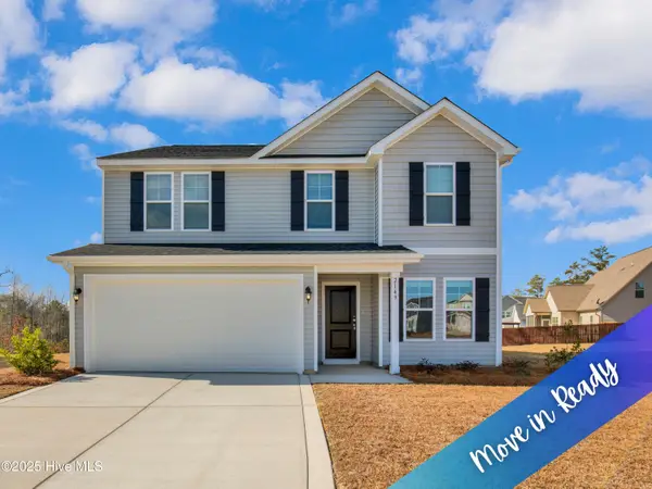 2149 Purebred Circle, Hope Mills, NC 28348