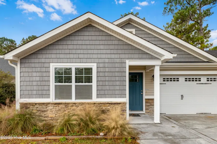 415 Ridgeway Drive, Sneads Ferry, NC 28460 - Image #2