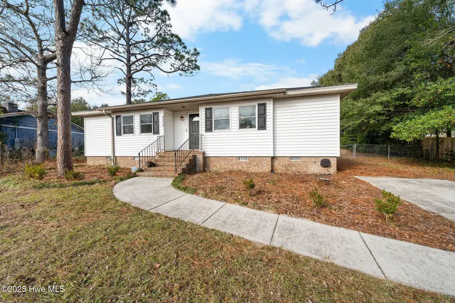 4930 Tanbark Drive, Wilmington, NC 28412 - Image #2