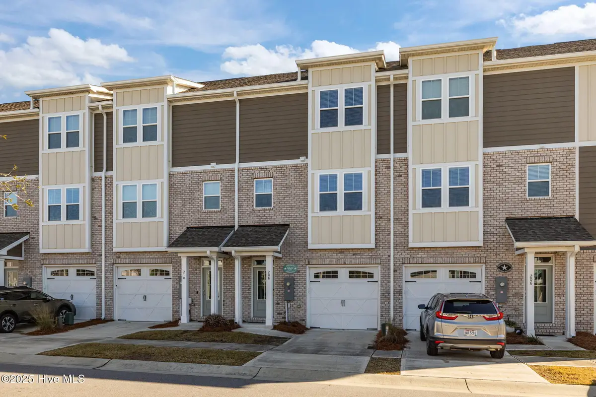 208 Gray Duck Drive, Beaufort, NC 28516 - Image #1