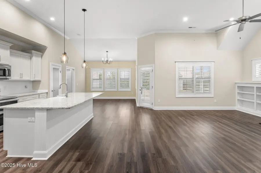 618 W Craftsman Way, Hampstead, NC 28443 - Image #2