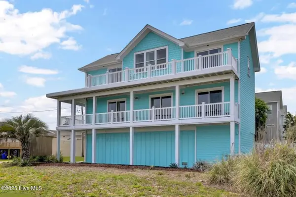 7502 9th Avenue, North Topsail Beach, NC 28460