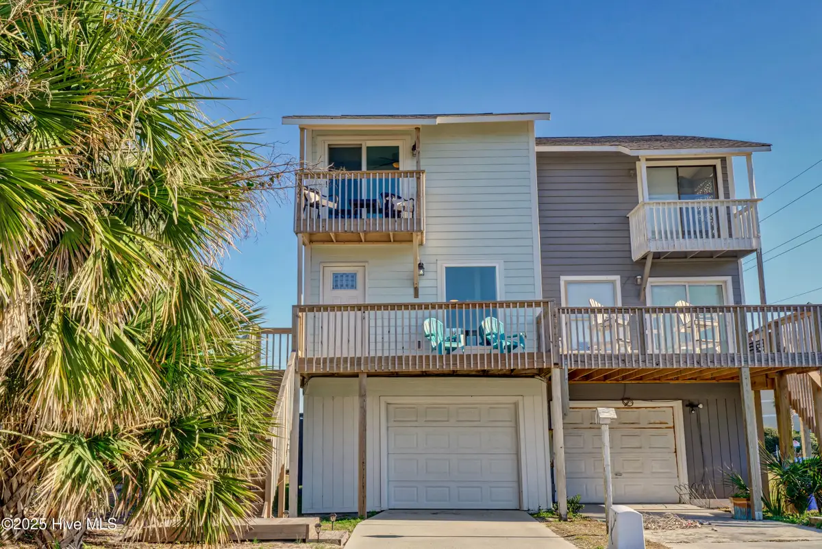 202 Bayview Drive, North Topsail Beach, NC 28460 - Image #1