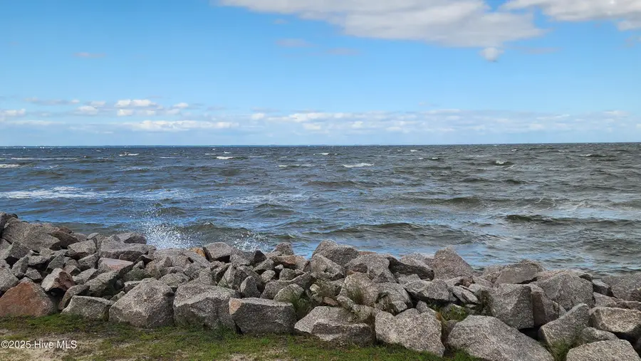 187 Pamlico Parkway, Beaufort, NC 28516 - Image #3