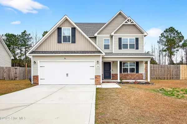 104 Cameo Court, Jacksonville, NC 28540
