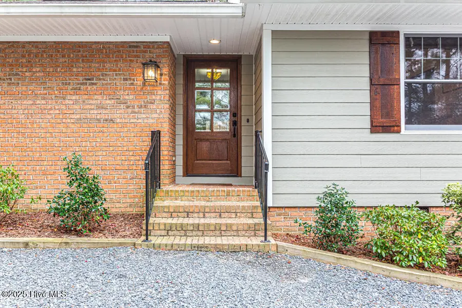 106 Cardinal Lane, West End, NC 27376 - Image #3