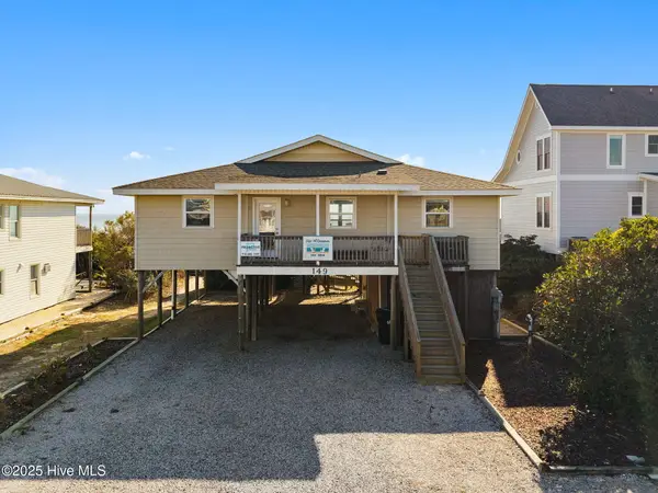 149 Ocean Boulevard W, Holden Beach, NC 28462