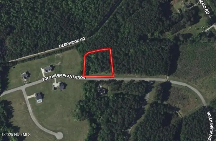 636 Southern Plantation Drive S, Oriental, NC 28571 - Image #1