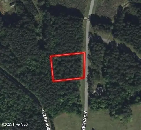 578 Southern Plantation Drive S, Oriental, NC 28571 - Image #2
