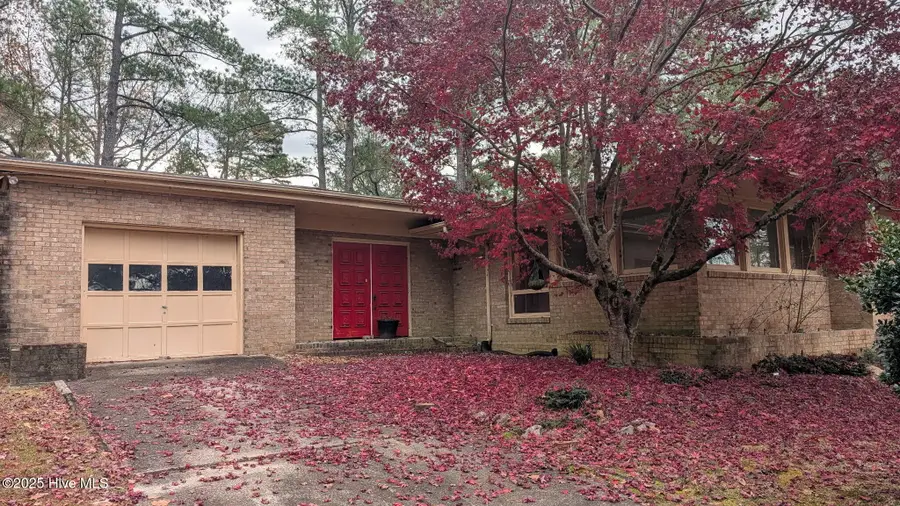 1277 Laurel Circle, Vass, NC 28394 - Image #2