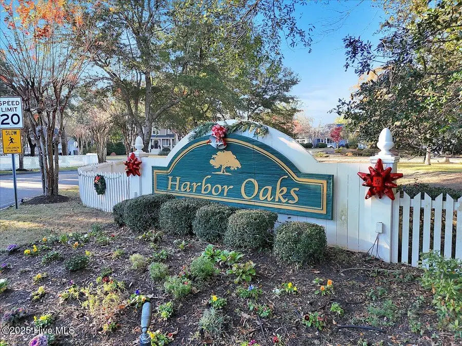 5104 Hollow Tree Drive, Southport, NC 28461 - Image #2