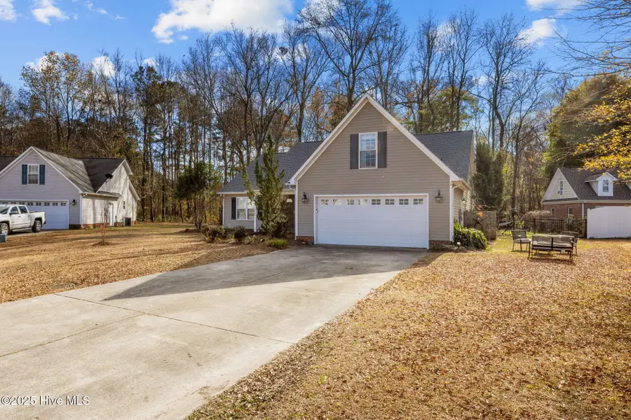 108 Shady Side Lane, New Bern, NC 28562 - Image #2
