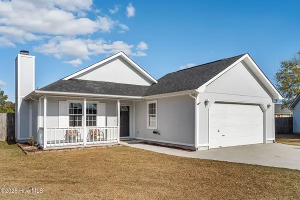 506 Sumrell Way, Hubert, NC 28539