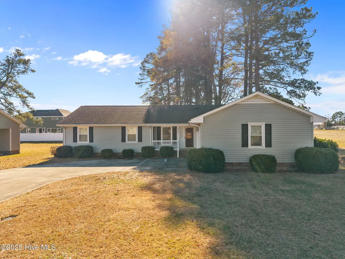 506 Wellington Road, Ayden, NC 28513 - Image #1
