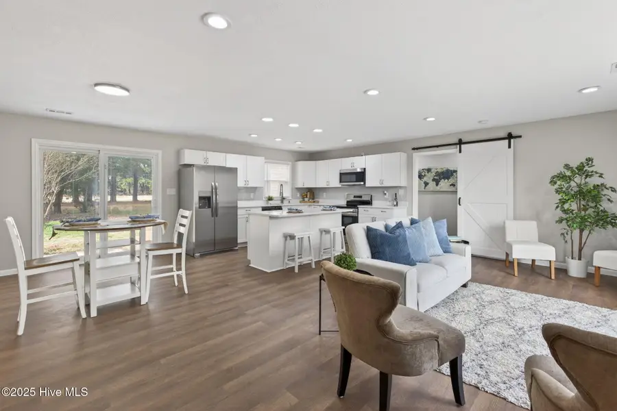 1607 Dellaire Drive, Elizabeth City, NC 27909 - Image #3